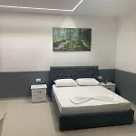 Topi Lejlighed Vlorë