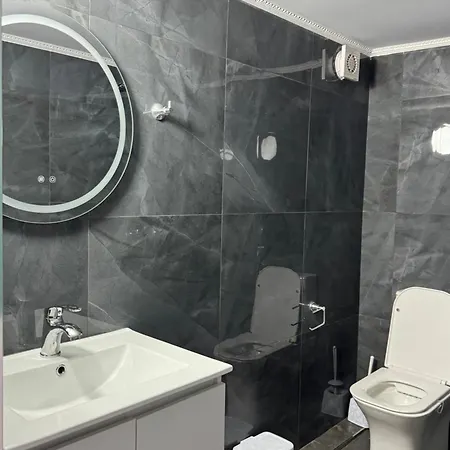 Topi * Vlorë